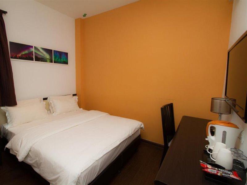 Aurora Boutique Hotel Bahau Zewnętrze zdjęcie